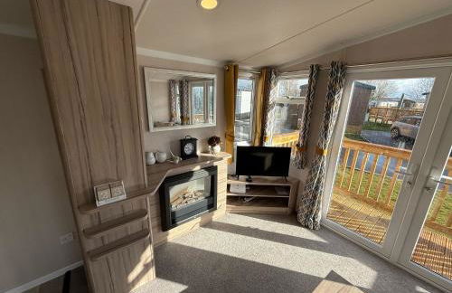 Starling Lodge with Hot tub at Brickyard Lakes - Foto 4