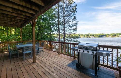 Berkshire Vacation Rentals: Leicester Lake Front Home Come Relax - Foto 32