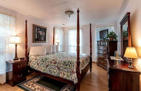 Secluded Lakefront Cabin with Private Dock on Lake Nantahala, Topton, North Carolina - Foto 28