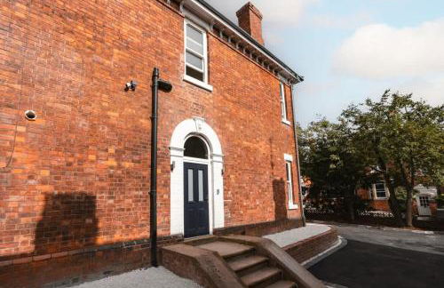 Our House Collective - Luxury Stay in Lincoln City Centre, Hot tub, Sleeps 16 - Foto 59