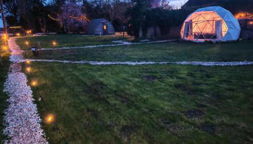 Secret Heated Dome, Hot Tub,Firepit Projector in Lincoln - Foto 3