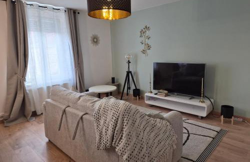 T3 hypercentre de Longwy accès direct gare et bus - Foto 58