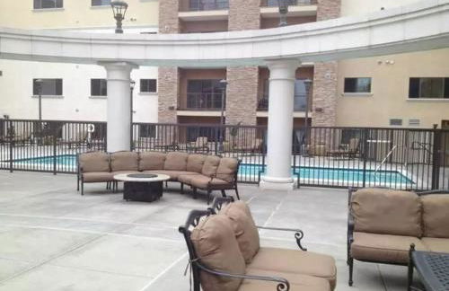 Spacious 2 Bed, 2-Bath Apartment in Monterey Park - Foto 6