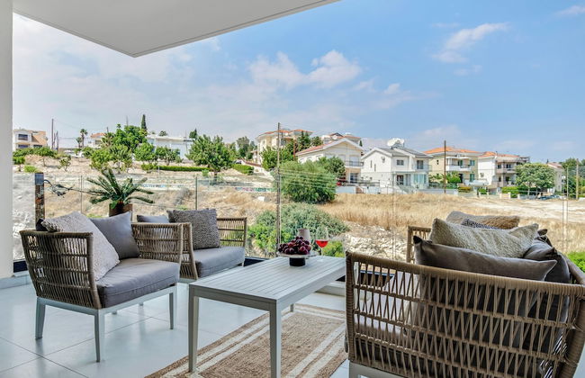 Sanders Elgio - Pleasant 2-bdr Apt w Balcony - Foto 1