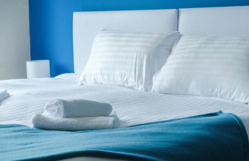 Register House Family or Contractor 4bed with Garden Driveway - Foto 28