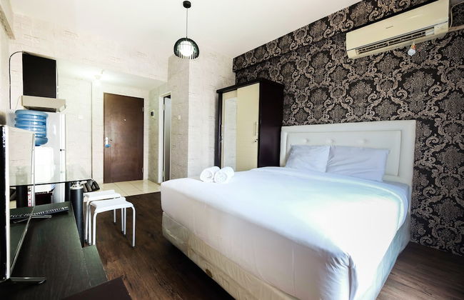 Studio Room at Sunter Park View Apartment By Travelio - Foto 7