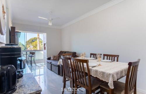 2 Bedroom Apart w/ Air 270m from the Beach GPS0102 - Photo 2