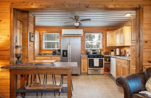 Misty Mountain Cabin Spectacular Scenic Escape by Caddo River - Foto 9