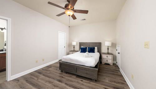 Upstay Stylish 4BR Getaway in Vibrant East Austin - Foto 2