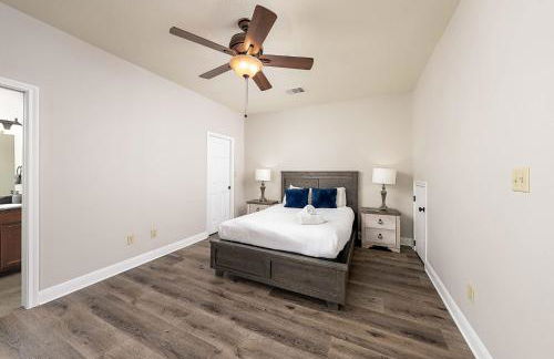Upstay Stylish 4BR Getaway in Vibrant East Austin - Foto 2