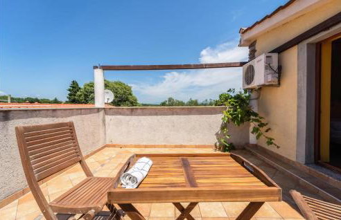 4 Bedroom Lovely Home In Veliki Vareski - Foto 18