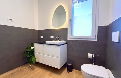 20 min Venezia Modern Apartament with terrace - Foto 9