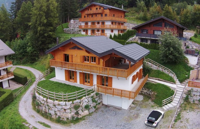 Chalet in Alps Near Ski Lift and Sauna - Photo 31