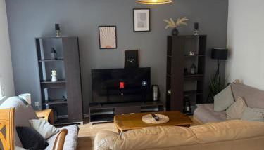 City Centre 2 Bed Apartment - Foto 2