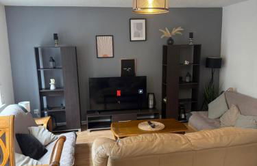 City Centre 2 Bed Apartment - Foto 2