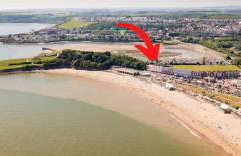 Barry Island Beachfront Apartment - Stunning Bay Views and Private Parking - Foto 2