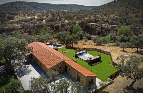 Casa Rural con skatepark y piscina " La Quijada del Lobo " - Foto 17