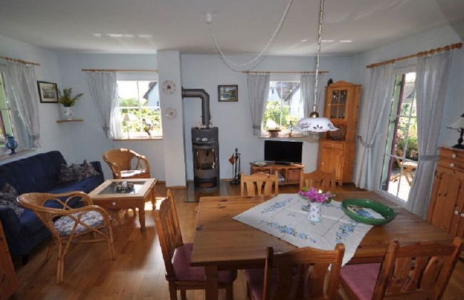 Red-throated Diver Modern Retreat - Foto 7