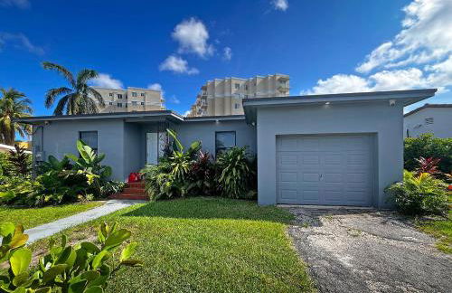 Luxury RiverFront By Renzzi - Photo 17