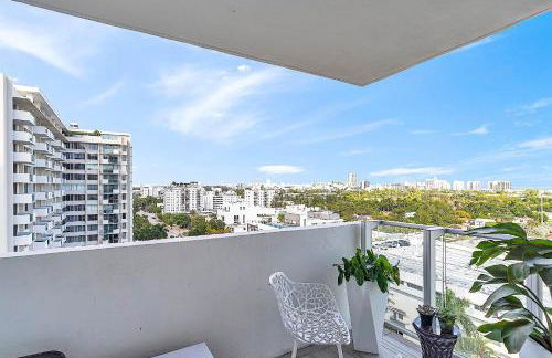 1100 West South Beach Luxe Miami Condos by Joe Semary - Foto 57