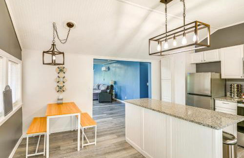 Bayfront Steuben Home with Screened Porch and Fire Pit - Foto 8