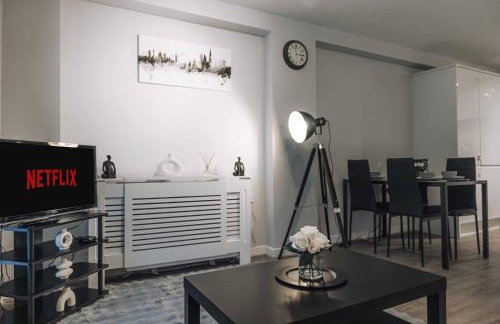 Luxury 2 Bedroom Apartment near Stratford Station for Corporate and Group Stays - Foto 2