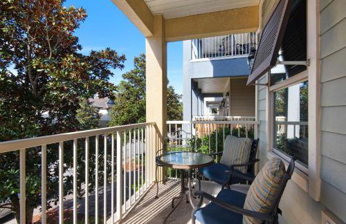 A Wave Away - Foto 102