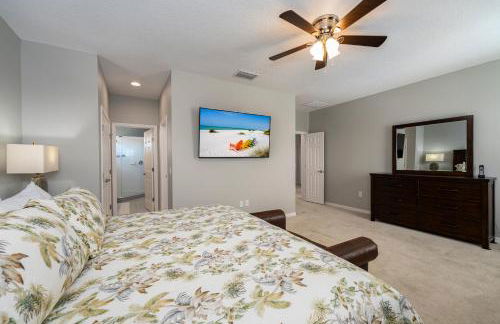 Modern 5BD, 4BA pool home in a golf resort community of Providence - Foto 25