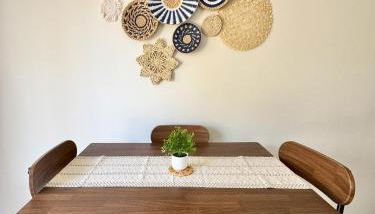 WiFi - Pet Friendly - Laundry - Short - Long Term - Foto 5