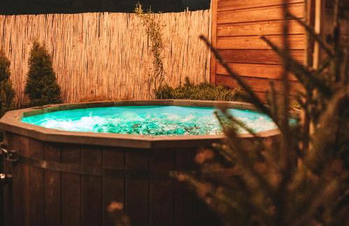 Poddasze dla Znajomych - apartament z gorącą balią nad Jeziorem Czorsztyńskim - okolica Czorsztyn, Szczawnica, Velo Czorsztyn, Krościenko, Zakopane, Gorce, Pieniny, Tatry - Foto 2