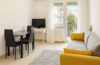 New renovate apartment near of the sea - Photo 1