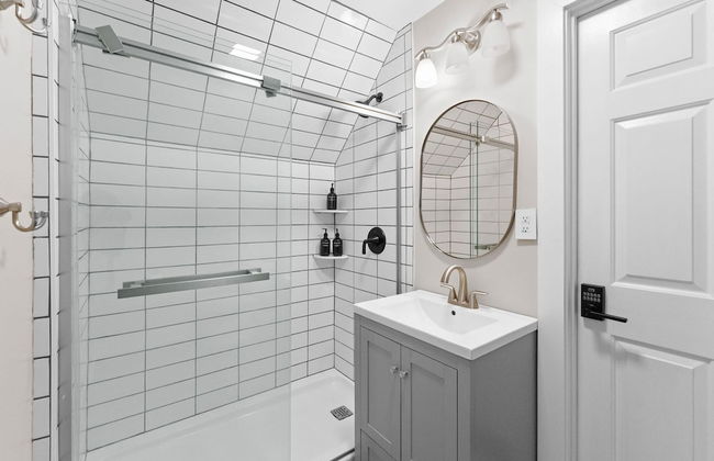 Winding Down by Avantstay Sleeps 20 Dock View - Foto 35