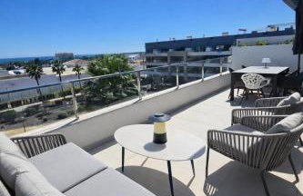 Flamenca Village Penthouse with Private Rooftop and Sea View - Foto 3