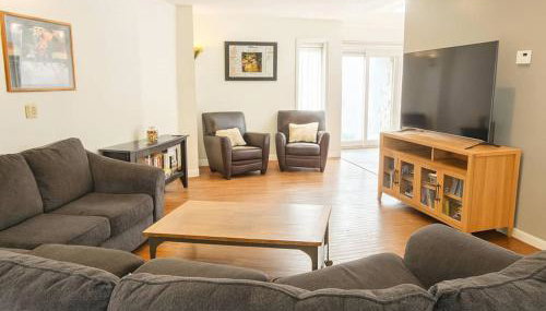 Large Villa 5 Beds, 3 Baths, Firepit, Cozy Stay - Foto 5