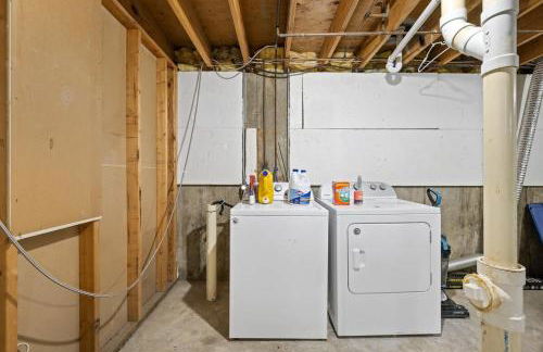 Zen Cottage with Private Parking ABODEbucks - Foto 27