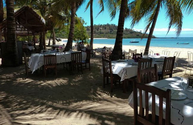 Have a Relaxing Vacation Right on the Beach Enjoying the Locations Amenities - Foto 13