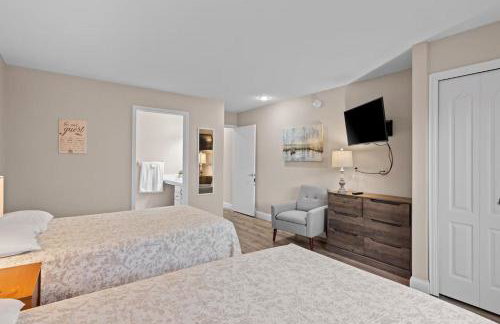 Spacious Hideaway in Torch Lake and Sunrise Views - Foto 12