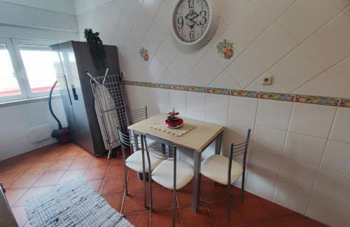 Almada, T2 apartment w balcony, Feijo, Lisbon - Foto 18
