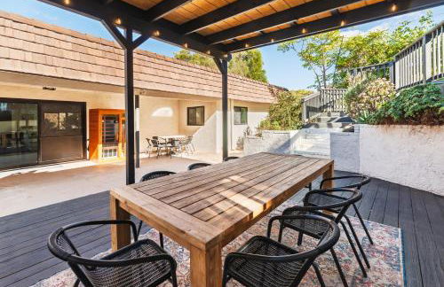 5BR Oasis with Pool, Arcade, Sauna - Photo 74