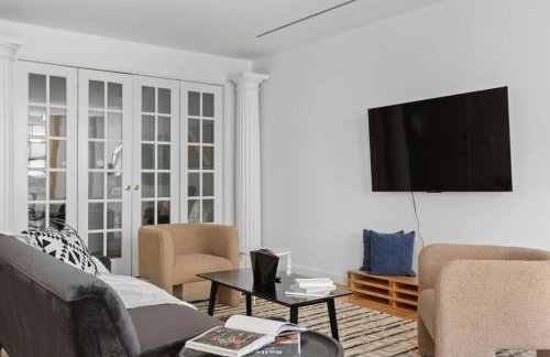 Chelsea Canvas III by Rove Travel Charming 2BR Gem - Foto 13