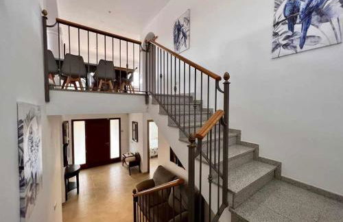 Casa Mas Ambros con piscina desbordante - Foto 21