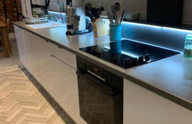 Hideaway Holiday Apartment - Foto 13