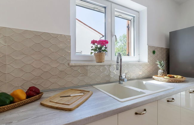 Large Holiday Home With Swimming Pool - Foto 11