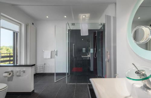 Villa Bella, villa with heated Pool - Foto 28