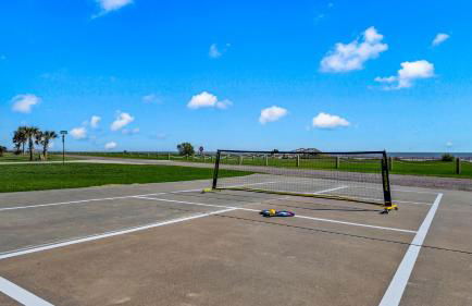 Seaside Sunrise Luxury Beachfront, Hot Tub, Firepit, Elevator - Foto 57