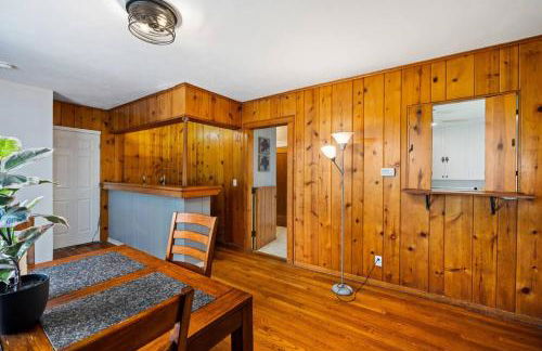 Comfortable Private Room | Shared Bath & Kitchen - Foto 24