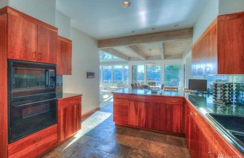 Elegant Water View, Walk to Moran State Park - Foto 10