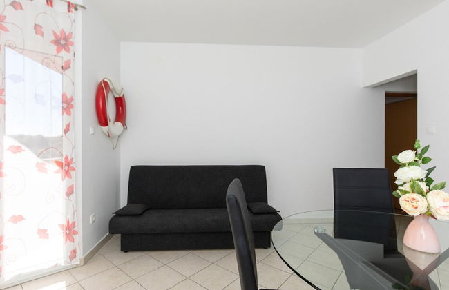 Scenic Elegant Apartments Krk With Balcony and Pool - Photo 39