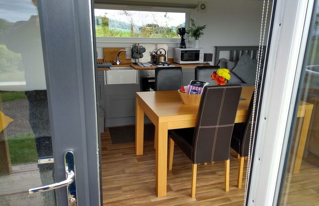 Cleeves Cabins, Arran Luxury Lodge With hot tub - Foto 5