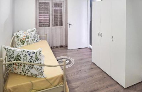 Nice Home In Konjevrate With Kitchen - Foto 13
